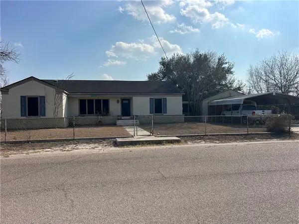 809 Harvill Street, Freer, TX 78357