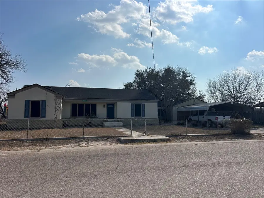 809 Harvill Street, Freer, TX 78357 - #3
