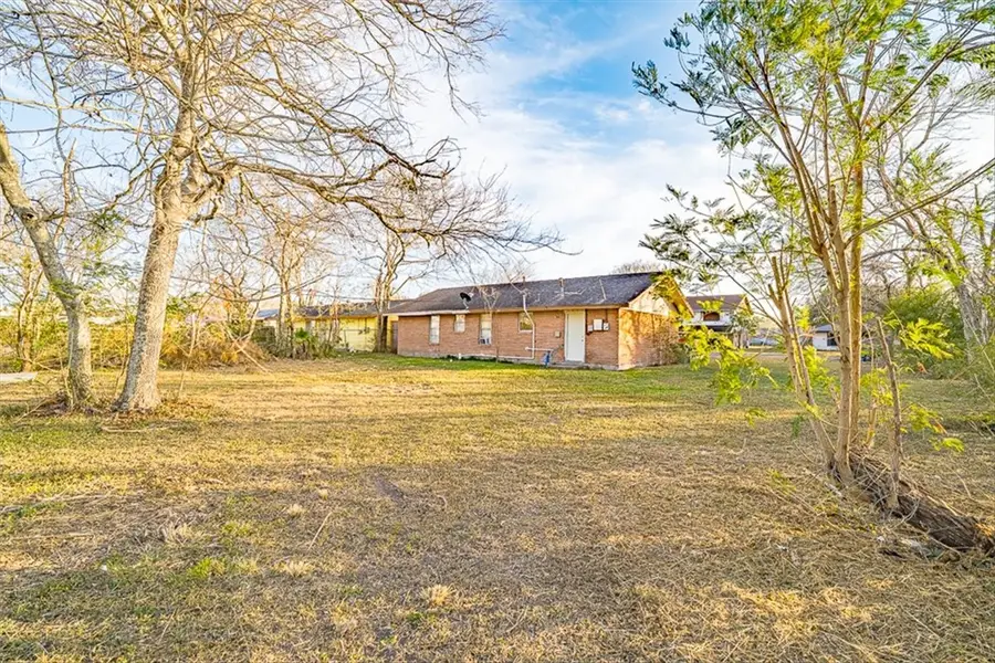 510 Blanco, Taft, TX 78390 - #3