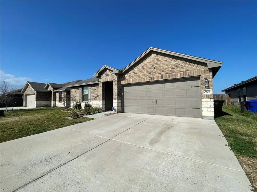 7906 Pruet Drive, Corpus Christi, TX 78414 - #2