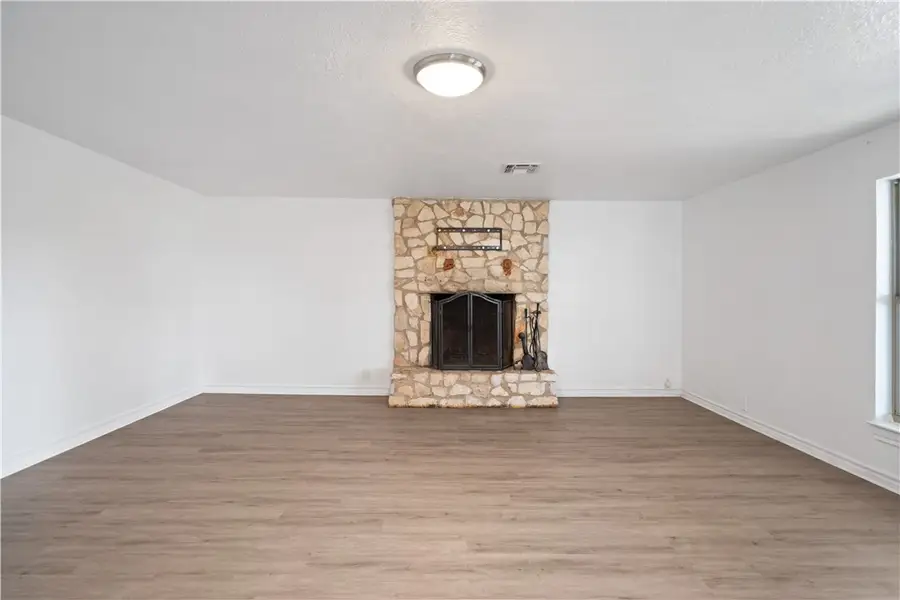 4542 Winchester, Robstown, TX 78380 - #3