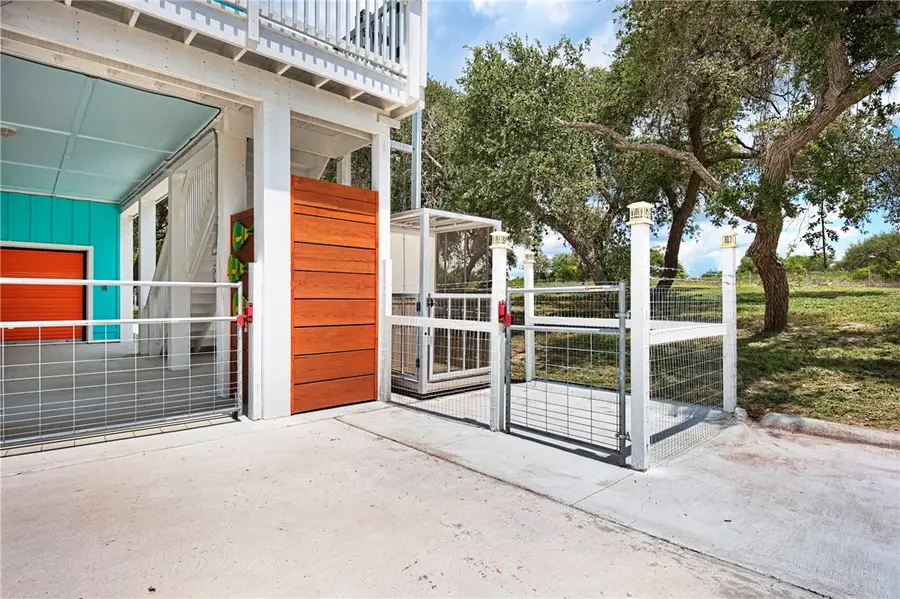 607 Huisache Lane, Ingleside On The Bay, TX 78362 - #3