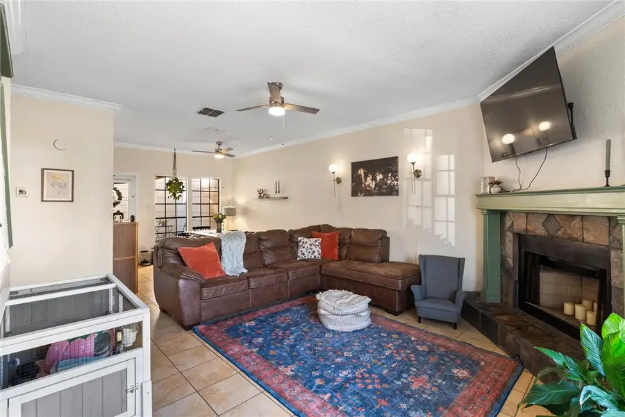 3025 Quail Springs Drive #B11, Corpus Christi, TX 78414 - #3