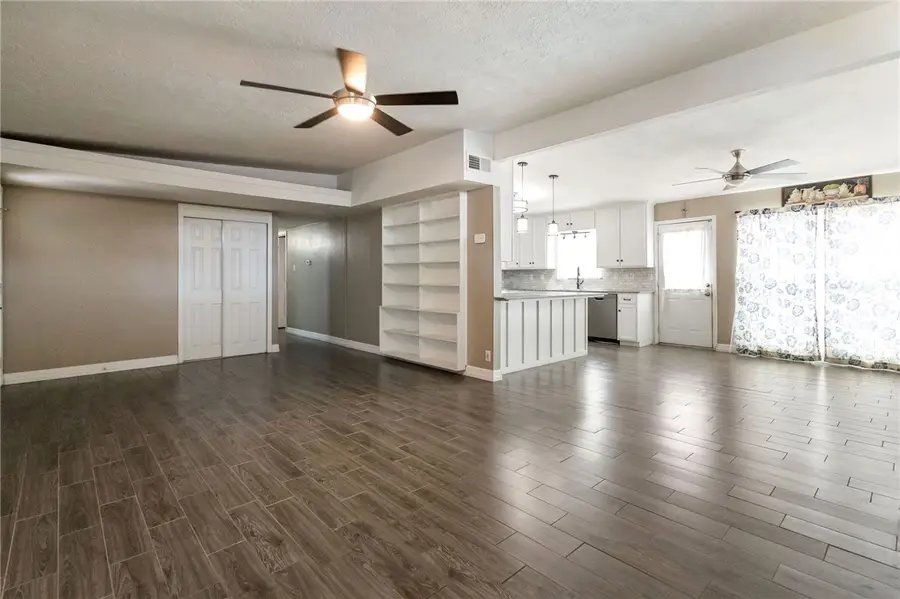 725 Santa Barbara Drive, Kingsville, TX 78363 - #3