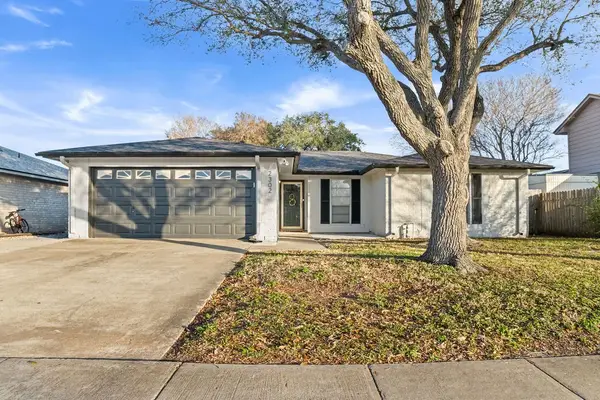 2302 Memorial Parkway, Portland, TX 78374
