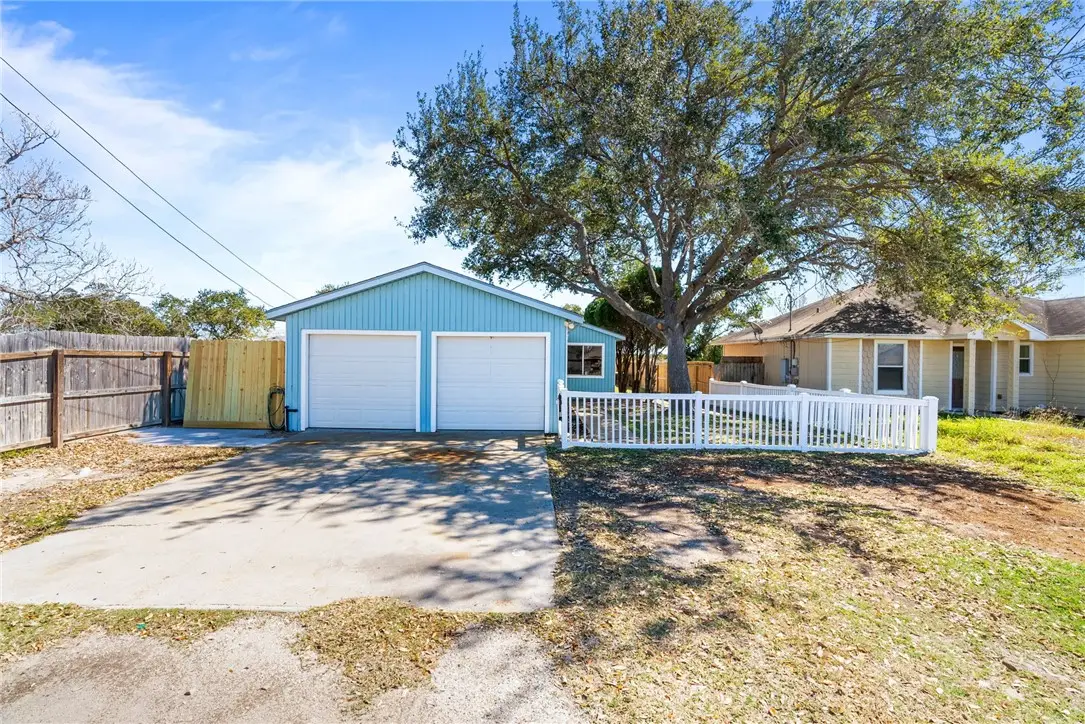 2001 Sunnycrest Street, Corpus Christi, TX 78418 - #1