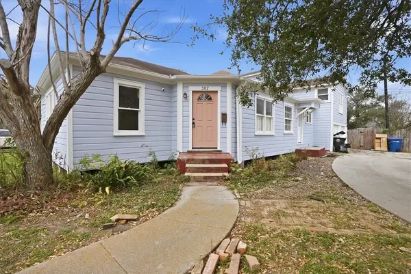 302 Camellia Drive, Corpus Christi, TX 78404