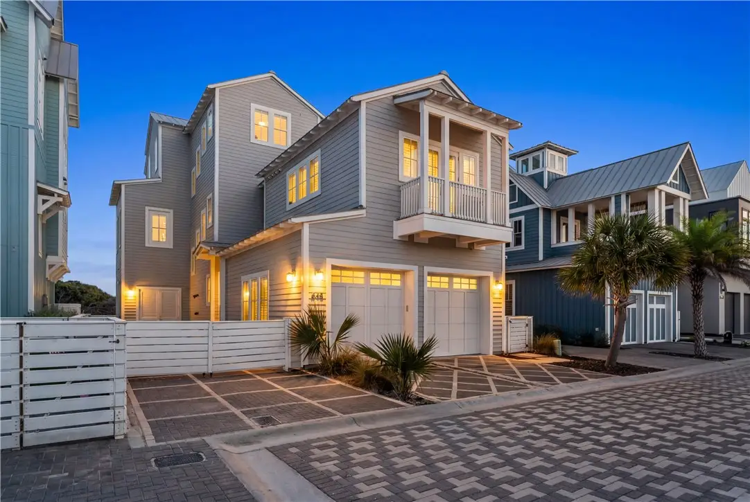 648 Kings Crown, Port Aransas, TX 78373 - #1