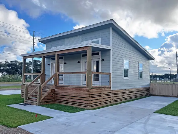 106 Landry Circle #106, Rockport, TX 78382