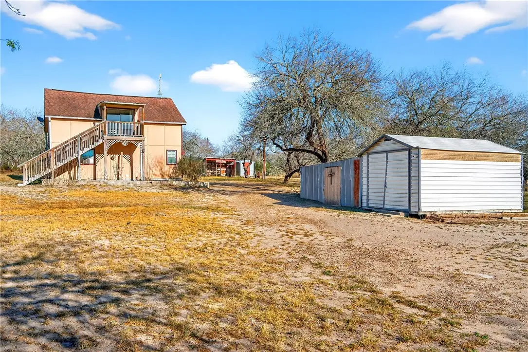 5752 Mockingbird Ln, Mathis, TX 78368 - #1
