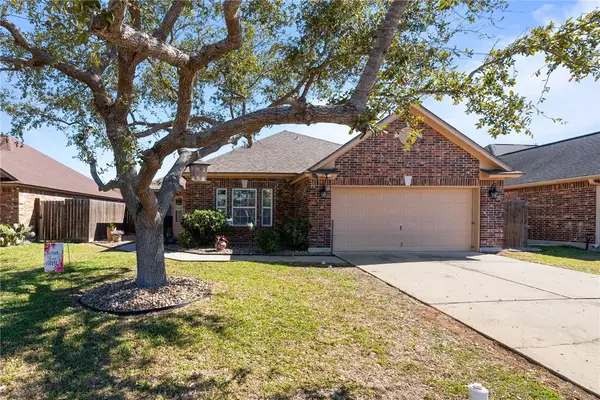 1910 Overland Trail, Corpus Christi, TX 78410
