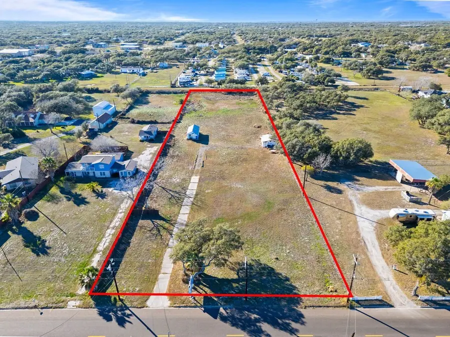 1315 S Church Street, Rockport, TX 78382 - #2