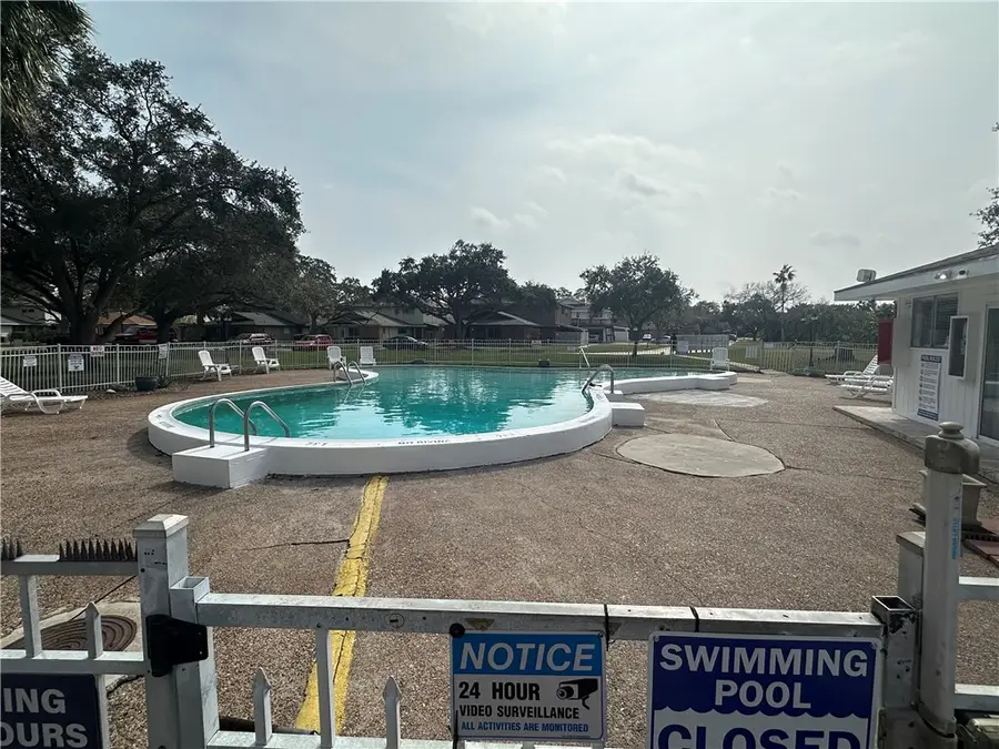 6104 Hidden Oaks #2, Corpus Christi, TX 78412 - #2