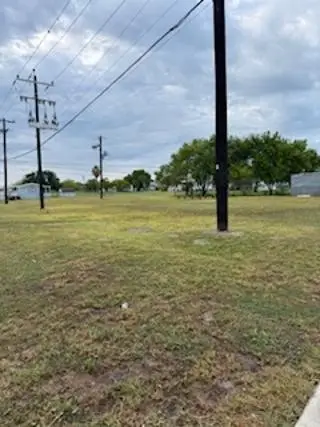 1111 S. Commercial St., Aransas Pass, TX 78336 - #3