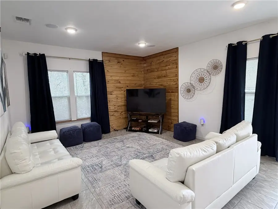 803 Hardee Street, Rockport, TX 78382 - #3