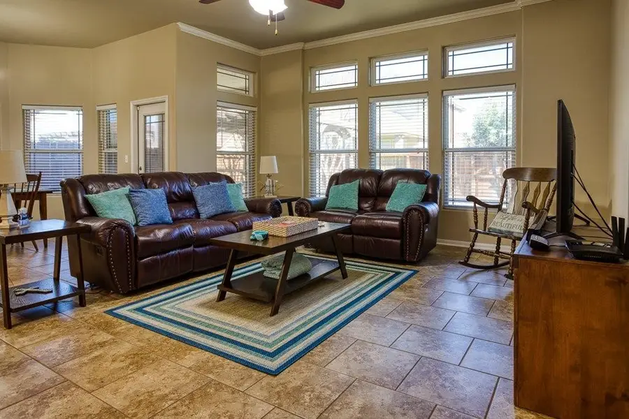 1417 Sacramento, Portland, TX 78374 - #2