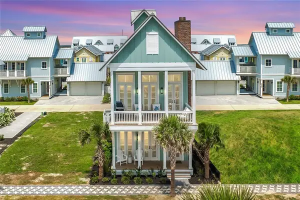 523 Sunrise Avenue, Port Aransas, TX 78373