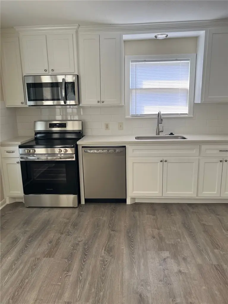 1013 Peerman Place, Corpus Christi, TX 78411 - #3