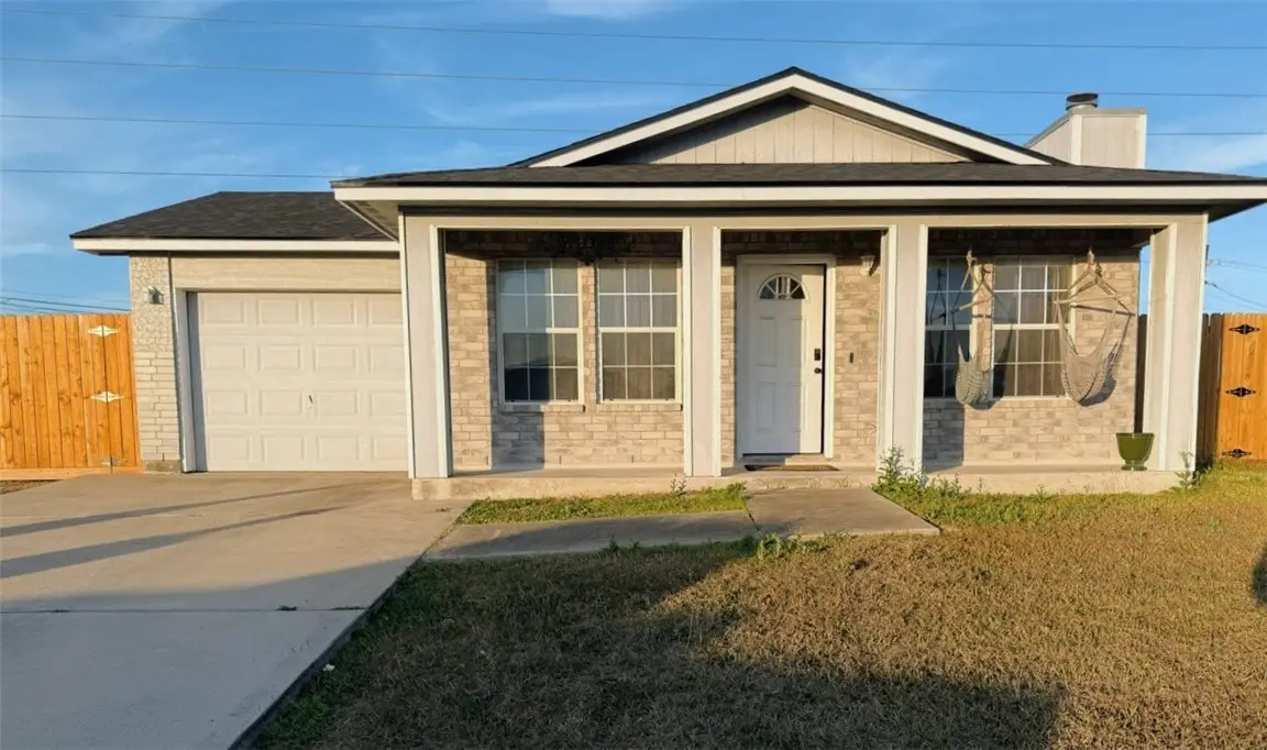 1938 El Monte Street, Corpus Christi, TX 78417 - #1