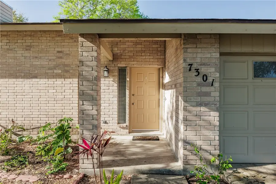 7301 Ottawa Circle, Corpus Christi, TX 78414 - #3