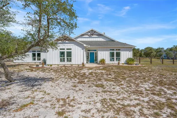 253 Coastal Wildwood Drive, Rockport, TX 78382
