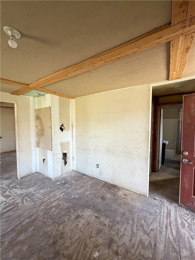 3037 Macarthur Street, Corpus Christi, TX 78405 - #2