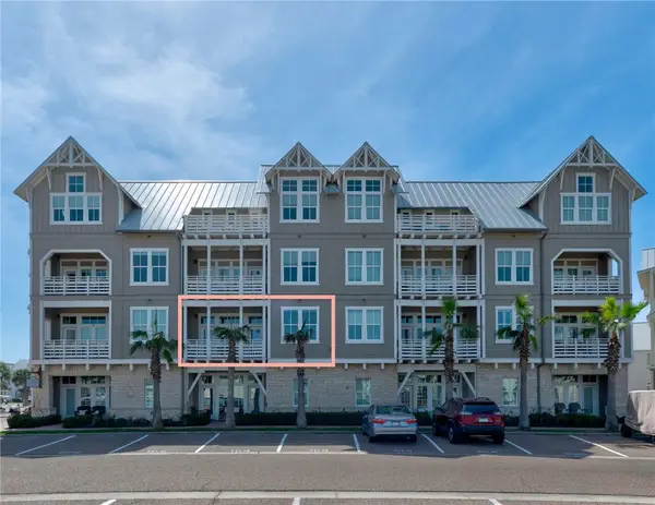 160 Social #2-203, Port Aransas, TX 78373