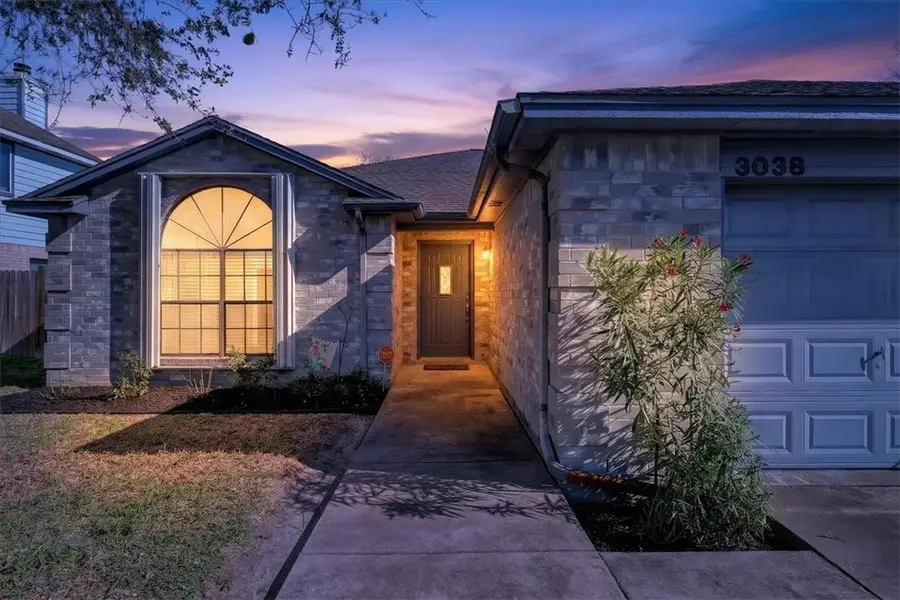 3038 Twin Creek Drive, Corpus Christi, TX 78414 - #2