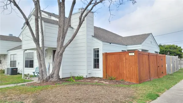 7252 The Mansions Drive #D4, Corpus Christi, TX 78414