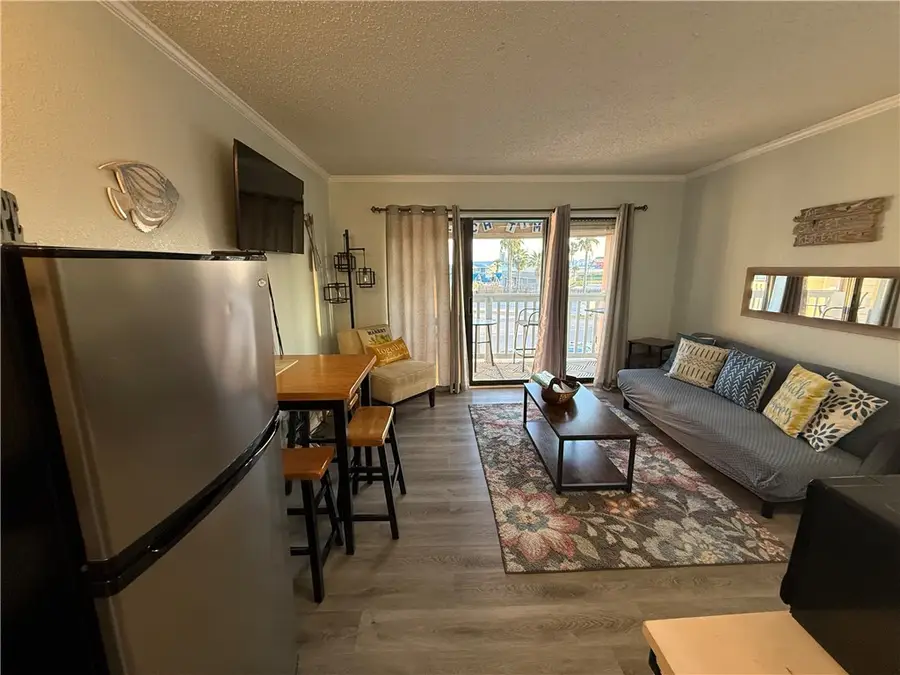 3938 Surfside Boulevard #1124, Corpus Christi, TX 78402 - #2