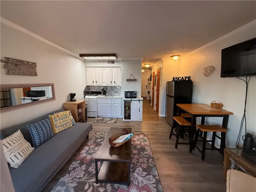 3938 Surfside Boulevard #1124, Corpus Christi, TX 78402 - #3