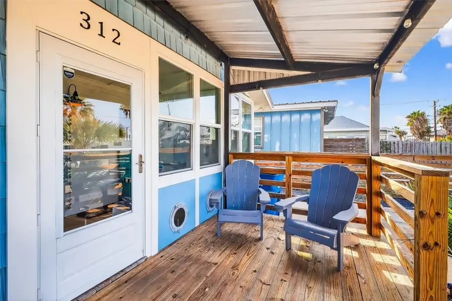312 E White Avenue, Port Aransas, TX 78373 - #2