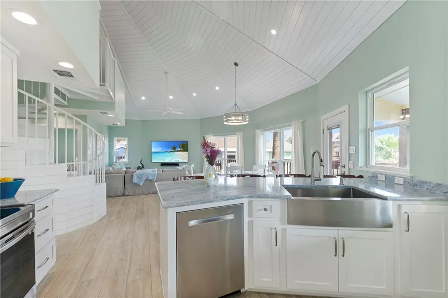 1923 S 11th Street #16, Port Aransas, TX 78373 - #3