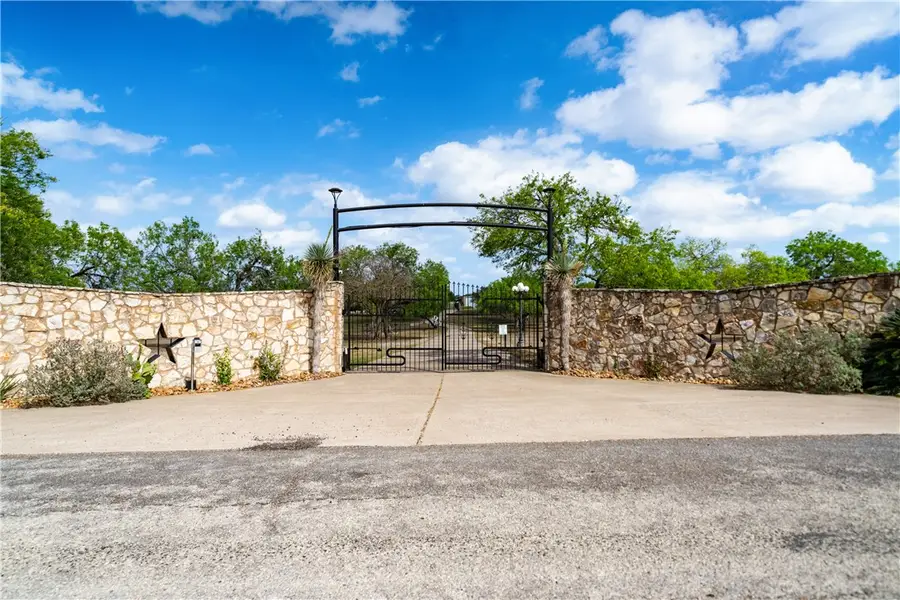 5548 County Road 81, Robstown, TX 78380 - #2