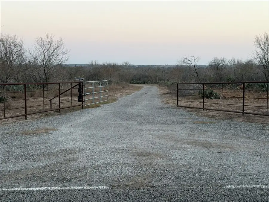 626 Fm 1358, Three Rivers, TX 78071 - #3