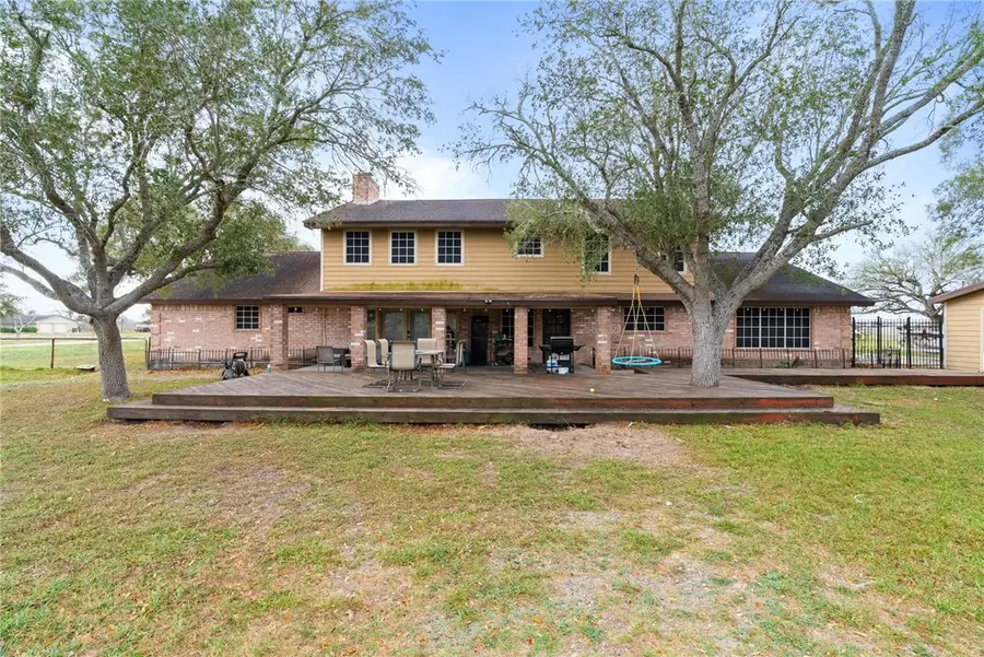 3742 W Barber, Robstown, TX 78380 - #2