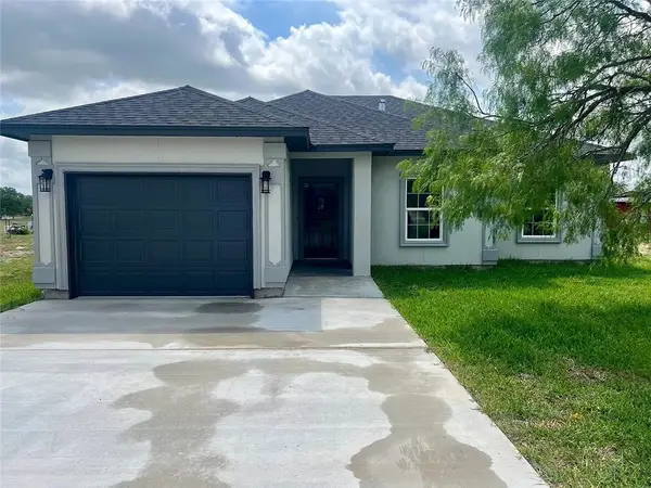 686 County Road 3061, Orange Grove, TX 78372