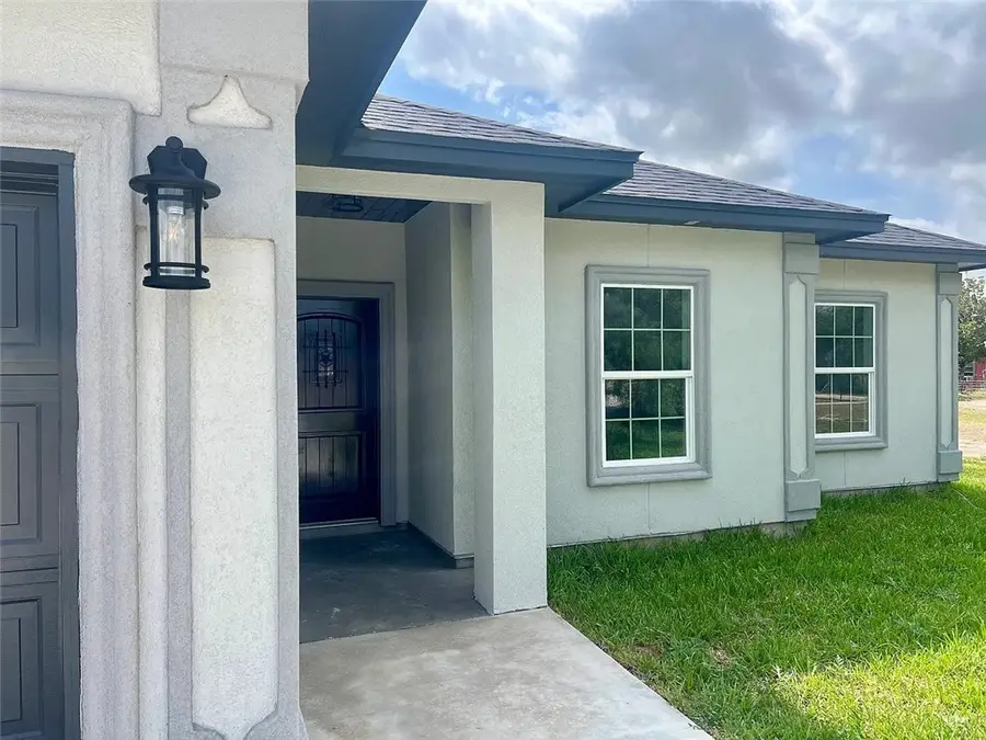 686 County Road 3061, Orange Grove, TX 78372 - #2