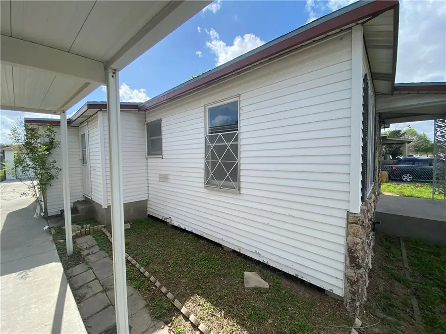 1002 Nandina Drive, Corpus Christi, TX 78408 - #3