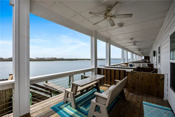 15101 Kokomo Drive, Corpus Christi, TX 78418