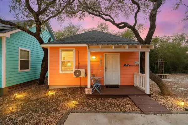 5481 Highway 35 N #4, Rockport, TX 78382