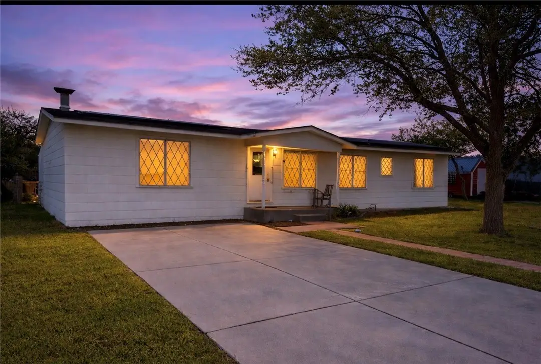 409 E Wildwood Drive, Corpus Christi, TX 78410 - #1