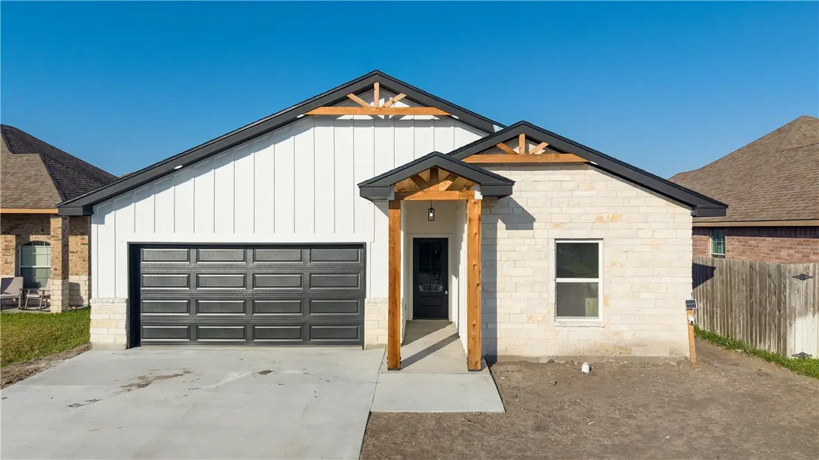 2911 Alice Lane, Kingsville, TX 78363 - #1