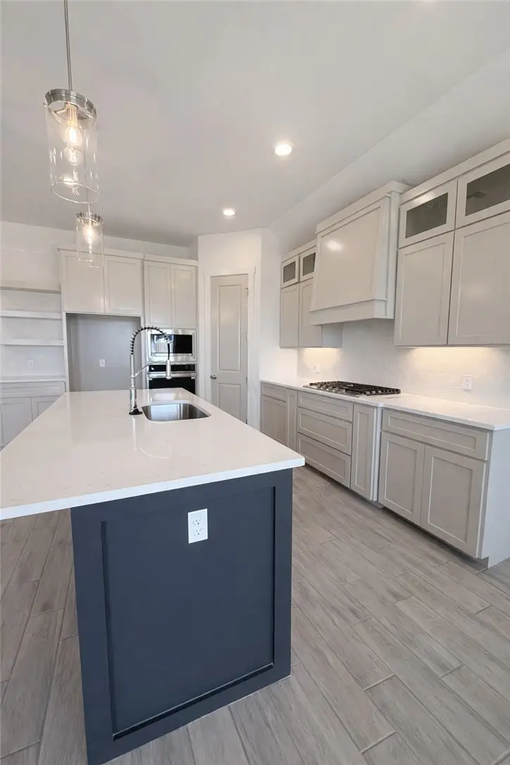 1722 Elm View Dr., Corpus Christi, TX 78418 - #2