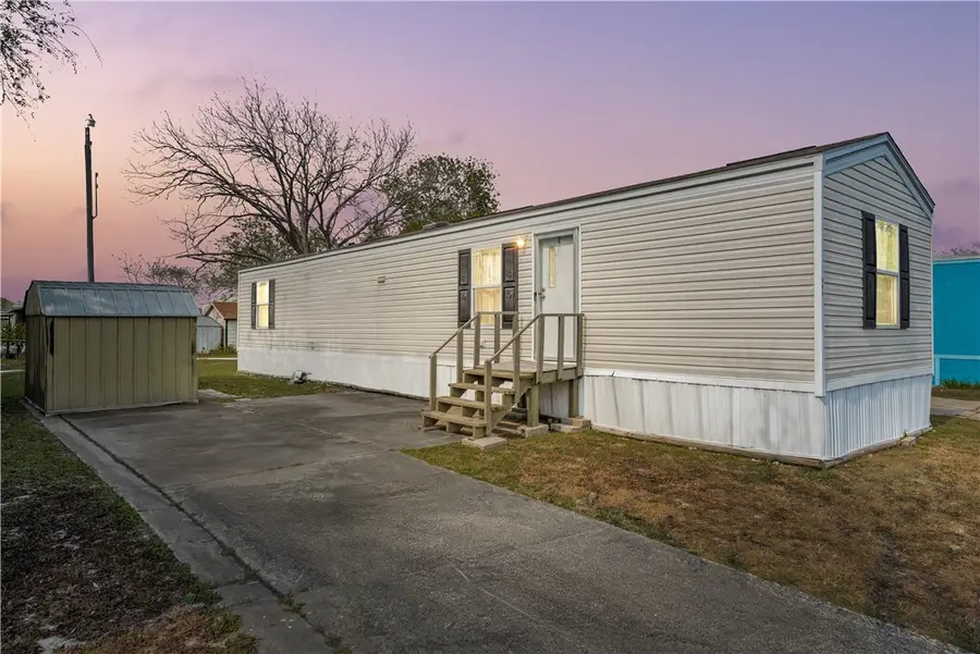 106 Poolside Drive, Corpus Christi, TX 78409 - #2