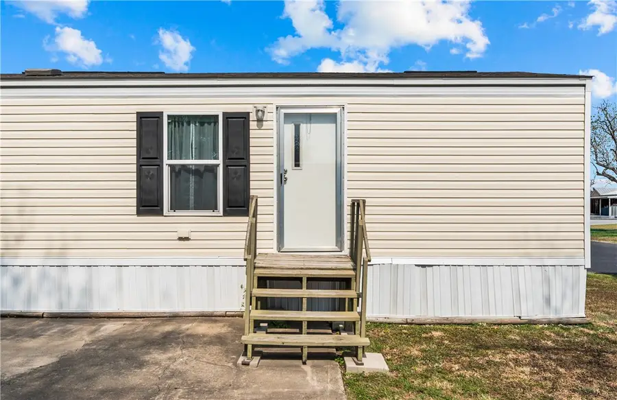 106 Poolside Drive, Corpus Christi, TX 78409 - #3