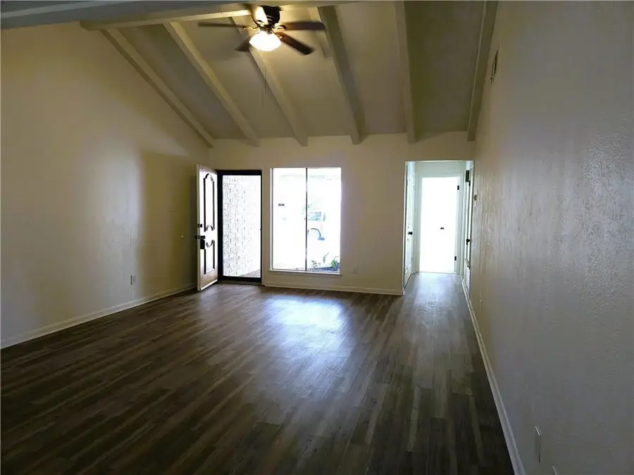 5009 Wingfoot, Corpus Christi, TX 78413 - #3