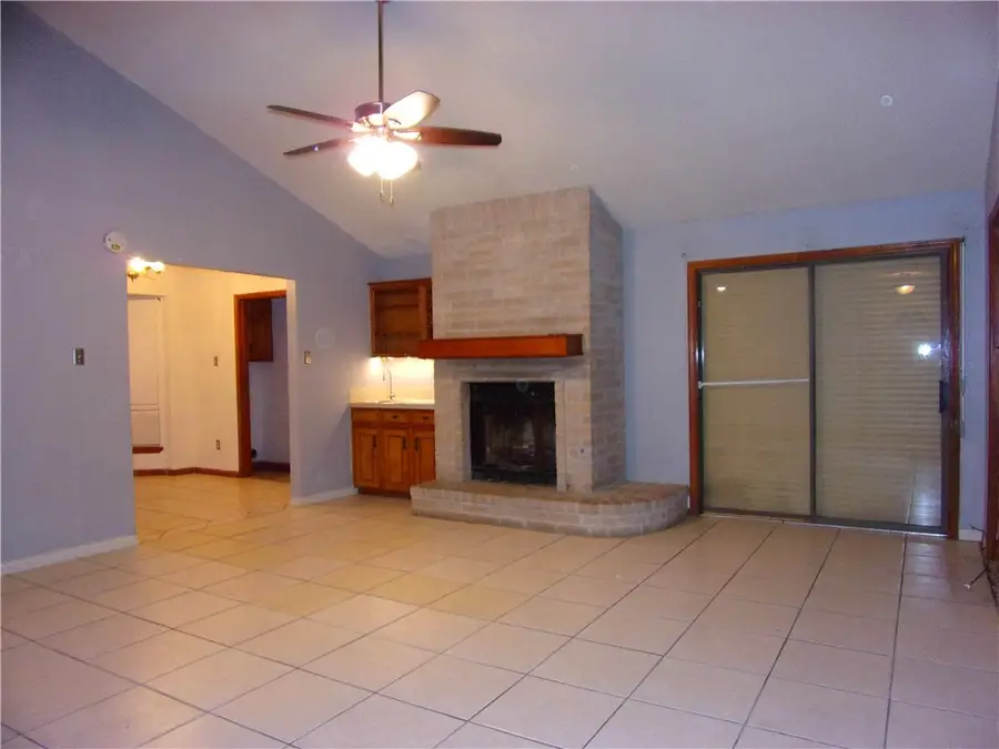 3130 Southern Sun Drive, Corpus Christi, TX 78415 - #2