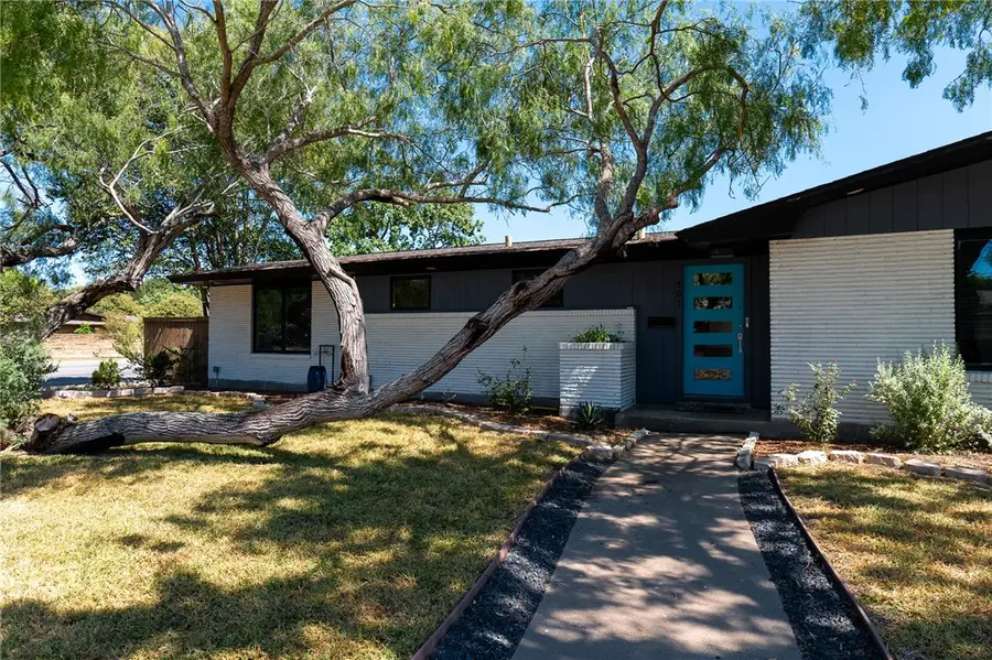 501 Bermuda Place, Corpus Christi, TX 78411 - #3