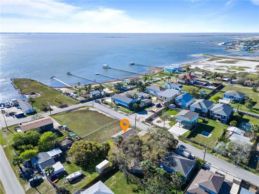 118 Las Palmas Drive, Corpus Christi, TX 78418 - #2